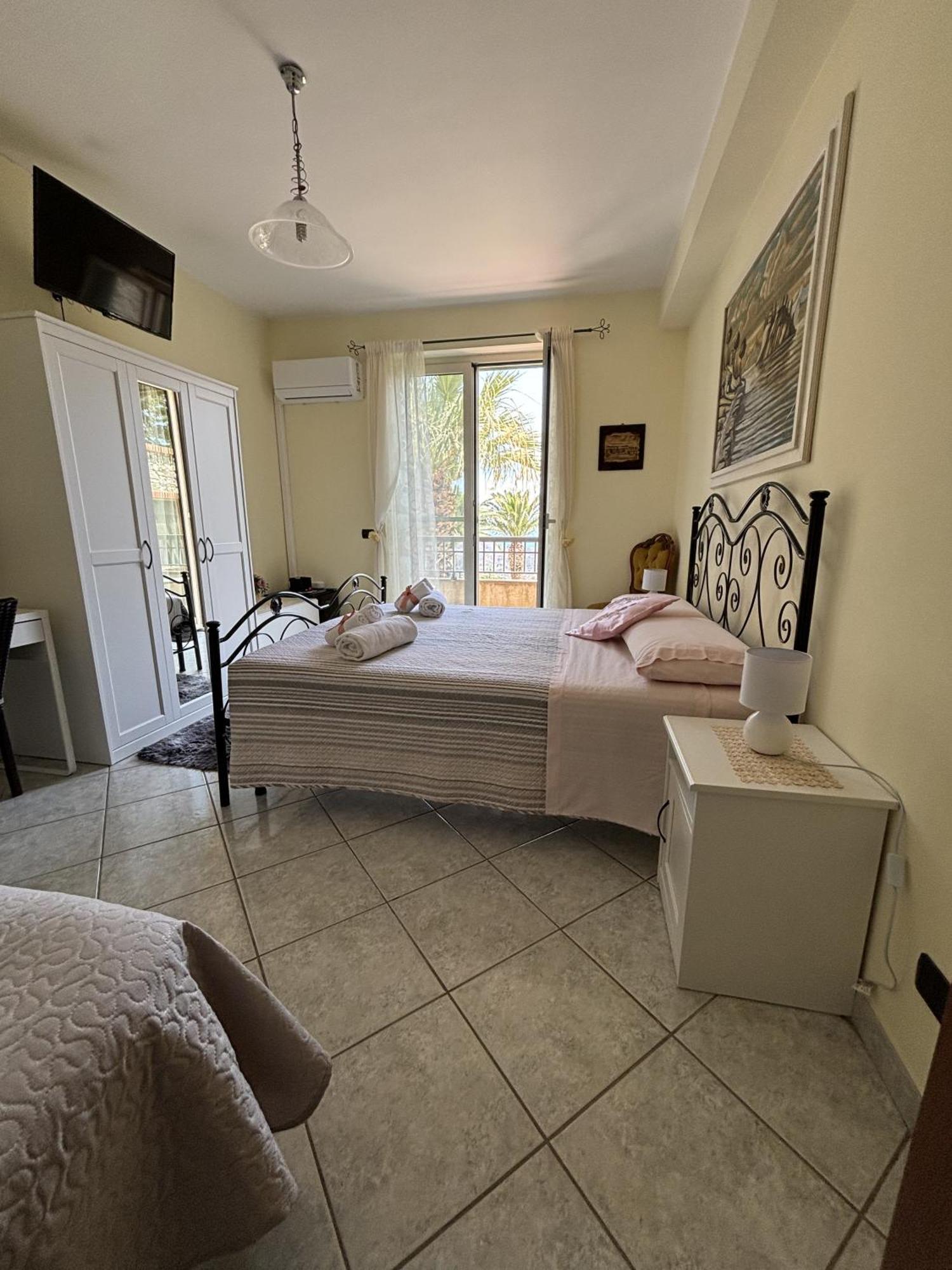 B&B Villa Alba Messina Luaran gambar